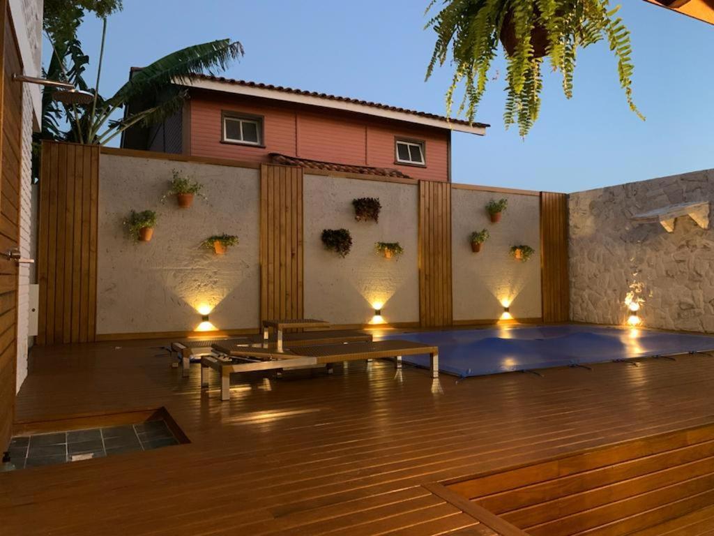 Casa Com Piscina Em Frente A Praia Do Santinho フロリアノポリス エクステリア 写真