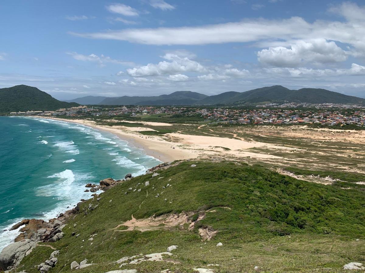 Casa Com Piscina Em Frente A Praia Do Santinho フロリアノポリス エクステリア 写真