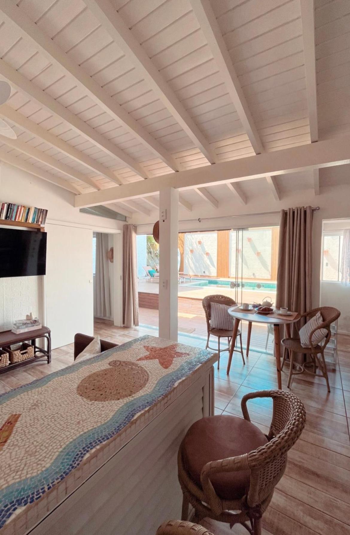Casa Com Piscina Em Frente A Praia Do Santinho フロリアノポリス エクステリア 写真