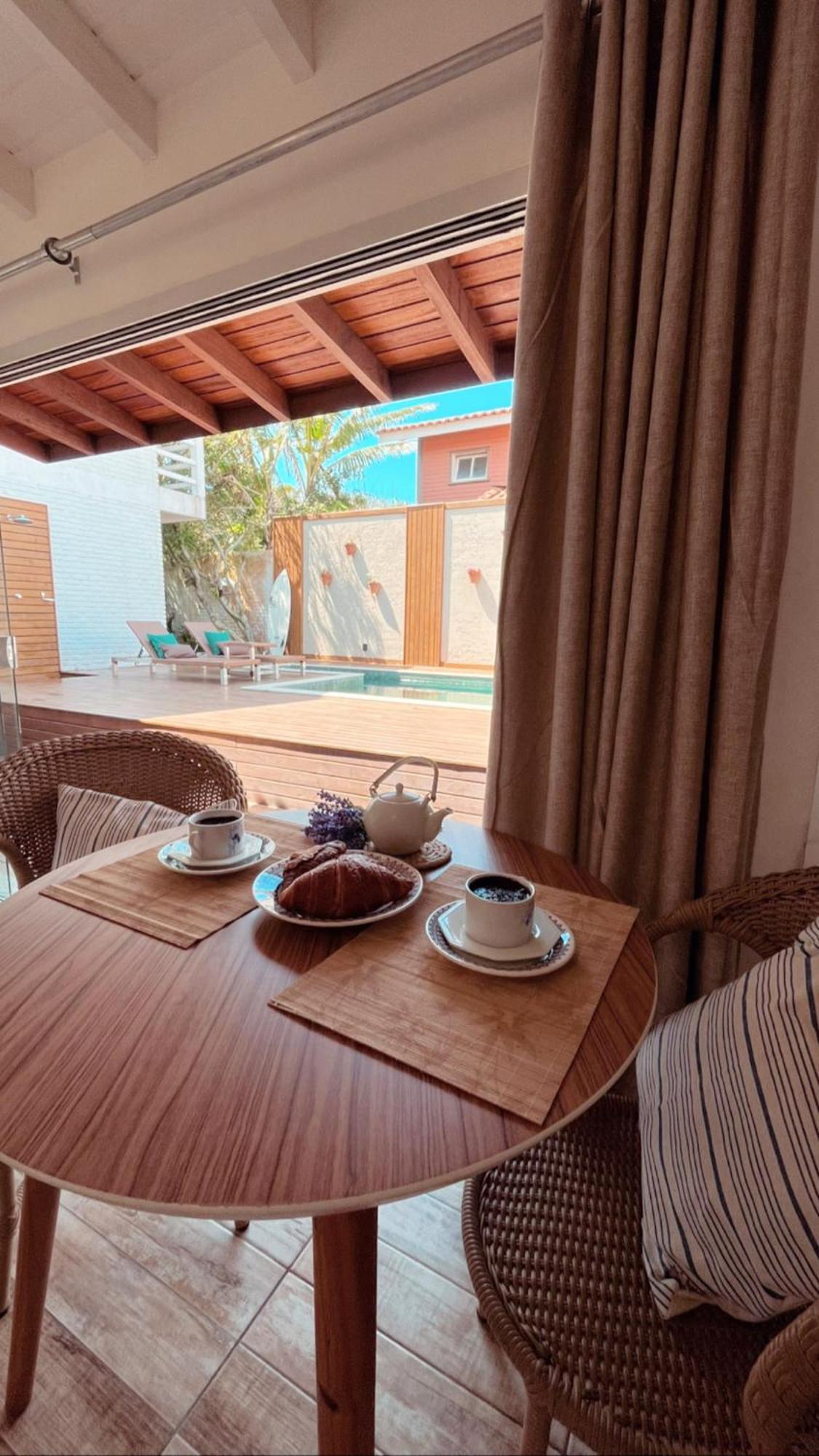 Casa Com Piscina Em Frente A Praia Do Santinho フロリアノポリス エクステリア 写真